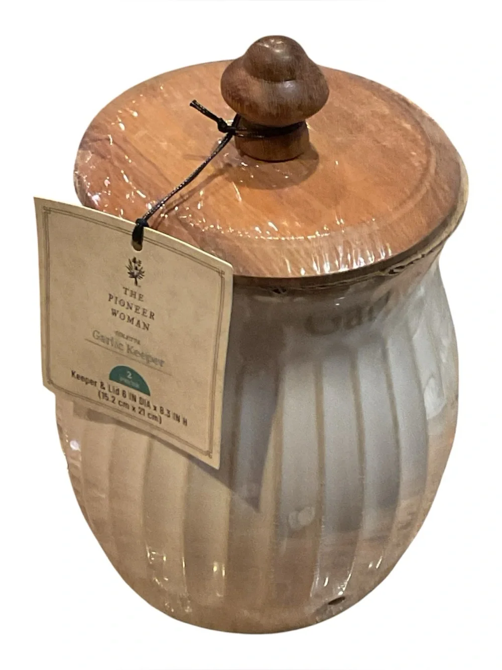 ✨The Pioneer Woman Colette Stoneware Garlic Keeper, White